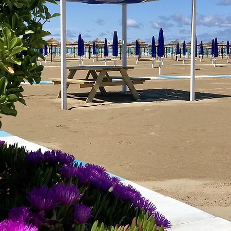 Santanna Hotel 2*